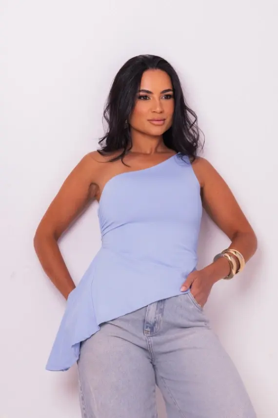 Blusa assimétrica